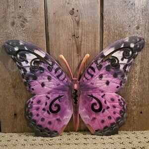 Metal Butterfly-LAVENDER, Dim: 14" L x 10.5" W x 0.5" D